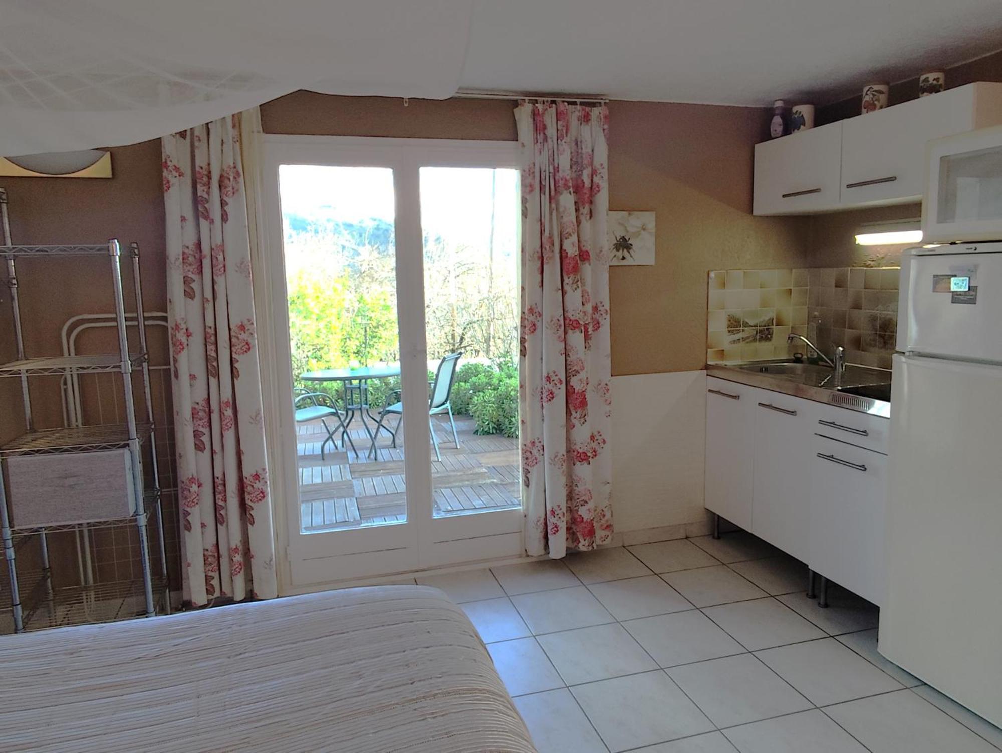 Studio Le Romantique A 20 Kms De Nice Bendéjun المظهر الخارجي الصورة